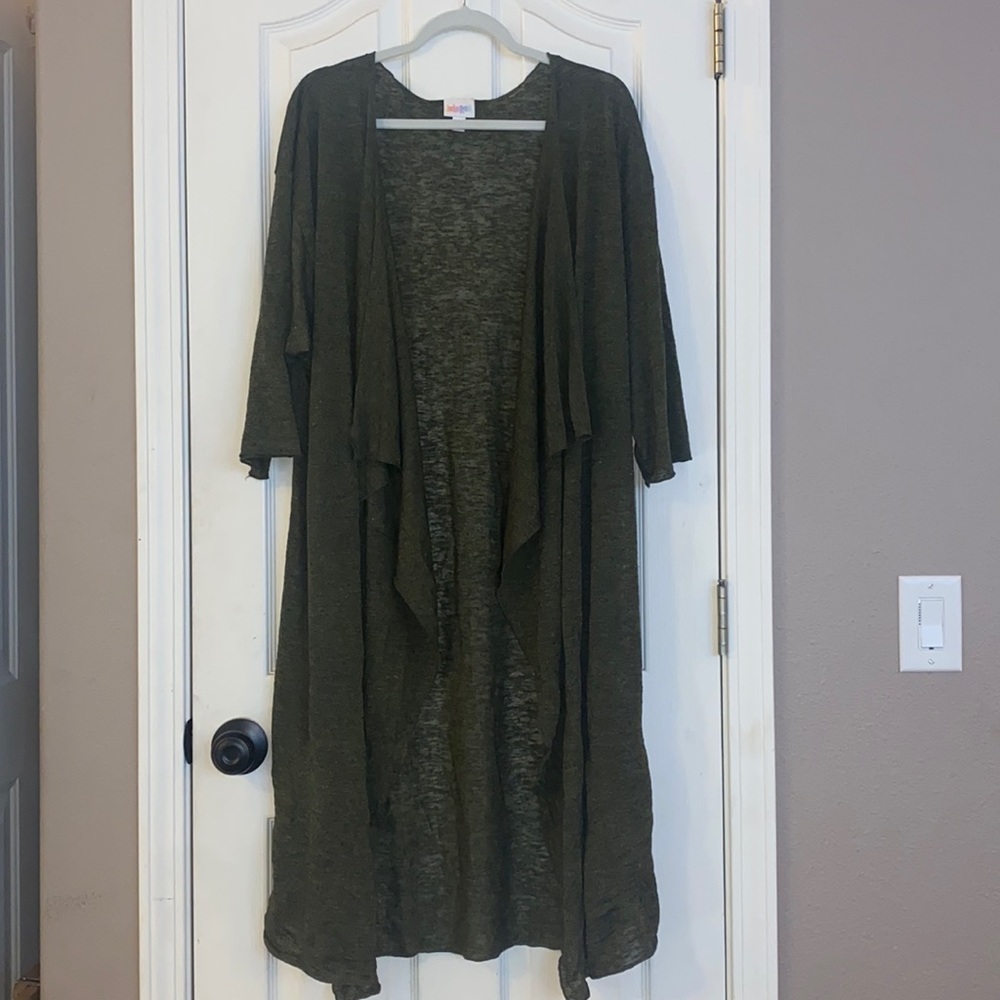 L LuLaRoe Shirley coverup